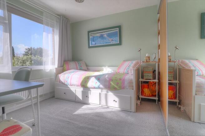 Bed 2