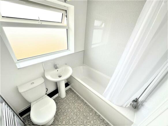 Bathroom .JPG