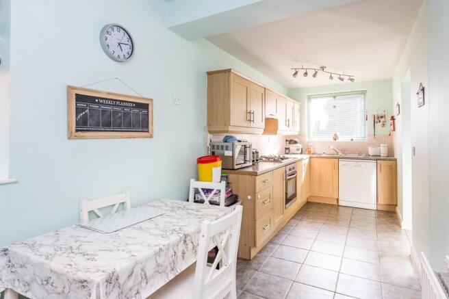 Kitchen/breakfast...