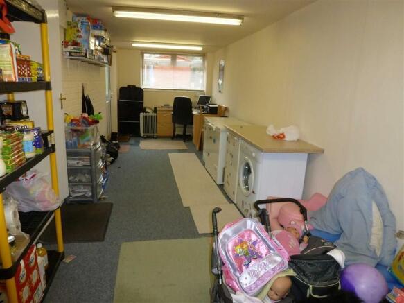 Photo 12