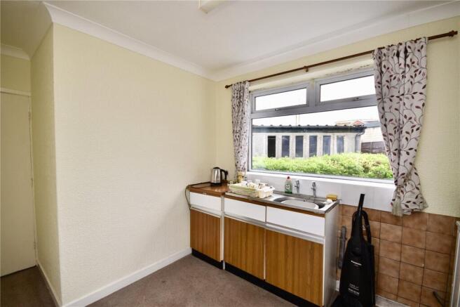 2 bed Bungalow for sale Image 10