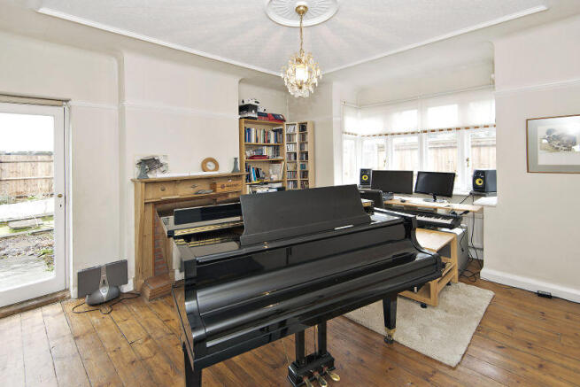 Photo 5