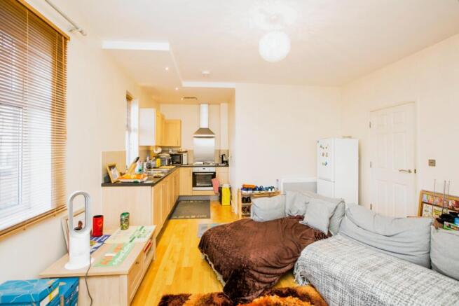 1 bed Flat for sale Image 11