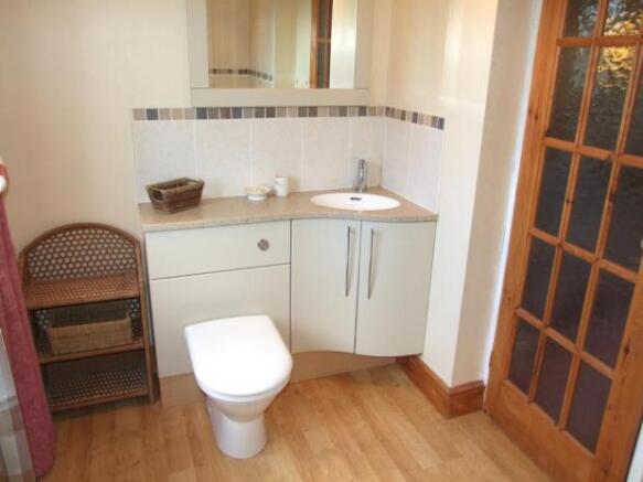 En-Suite Bathroom
