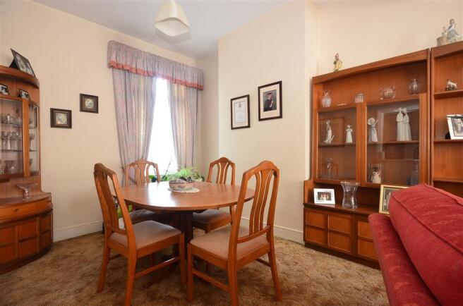 Lounge/Diner