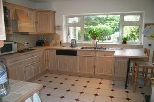KITCHEN/BREAKFAST RO