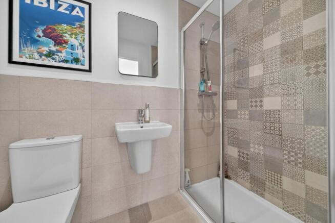 3 bed Detached for sale Image 12