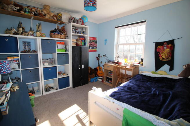 Photo 11