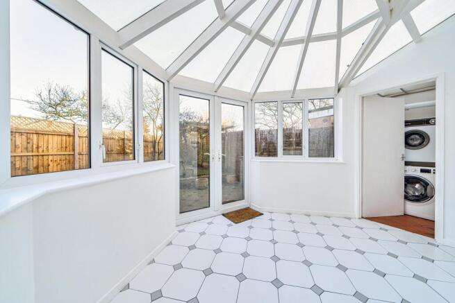 1401033-10-696a44bd10815