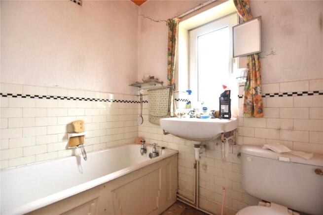 3 bed Semi-Detached for sale Image 7