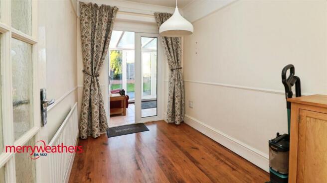 3 bed Detached Bungalow for sale Image 9