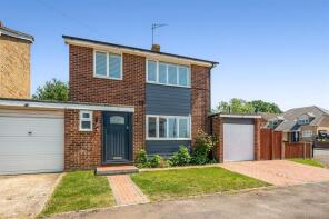 2, Glenwood Gardens, Waterlooville PO8 8TN