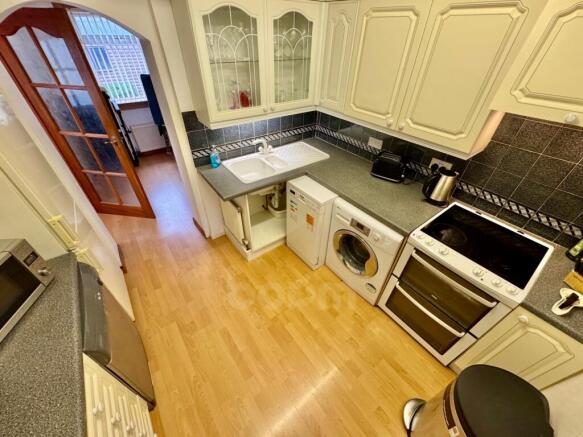 St.Margaret Avenue kitchen