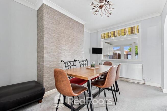 3 bed Semi-Detached for sale Image 5