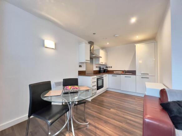 1 bed Apartment for sale Image 7