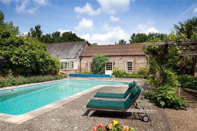 Pool House Cottage