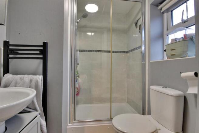 3 bed Detached for sale Image 8