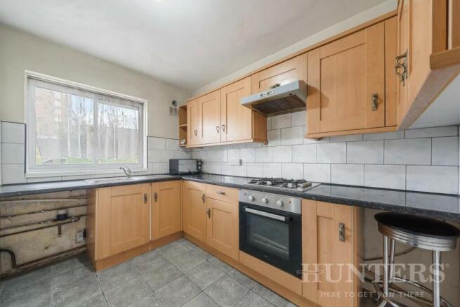 Flat 18, Penshurst Road  N17 8BT-6.jpg