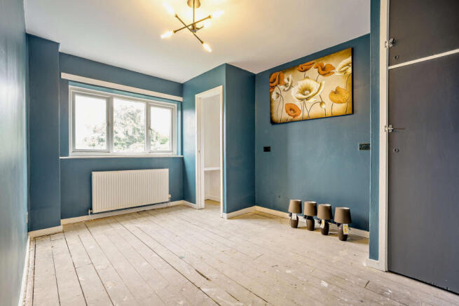 4 bed Detached for sale Image 12