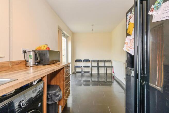 3 bed Detached for sale Image 7