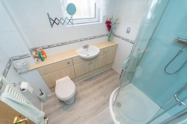 Shower Room 1