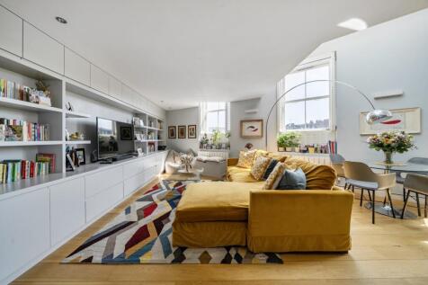 Redfield Lane,
Kenway Village, SW5