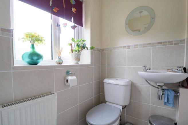GF WC