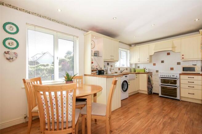 Kitchen 1