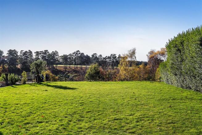house. estate agency Hindhead
