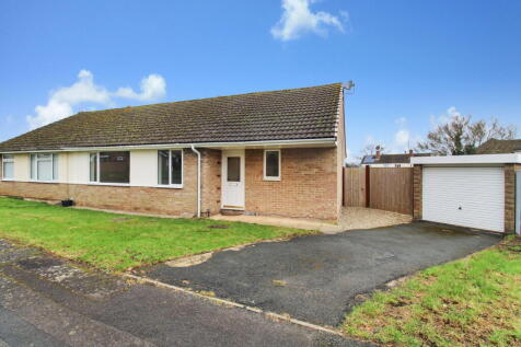 Lawn Crescent, Shurdington, Cheltenham, GL51
