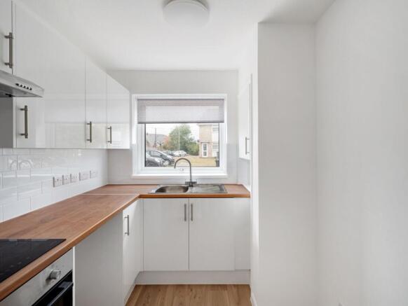 Kitchen (View a)