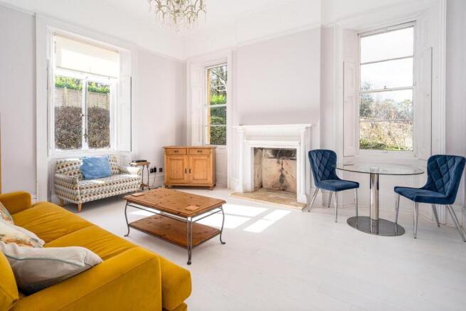 SITTING ROOM