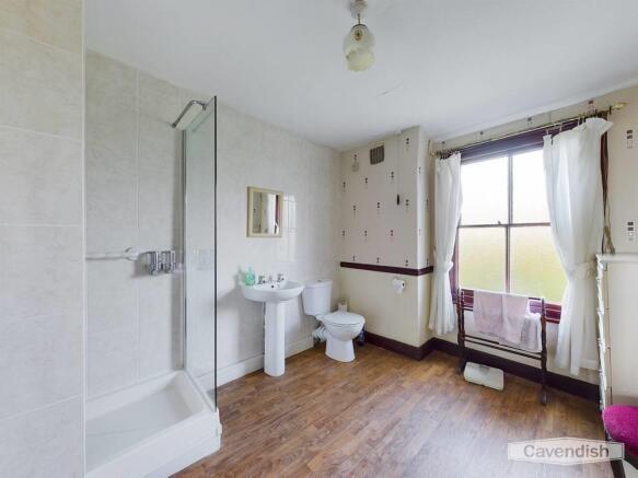 SHOWER ROOM