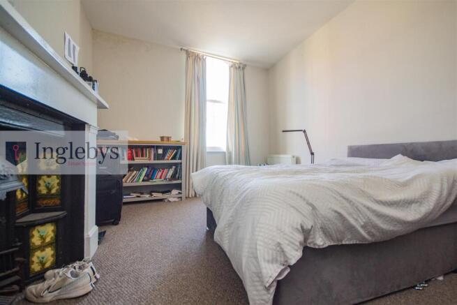 1 bed Apartment to rent Image 8