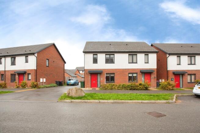 3 Bedroom Semi-Detached in S60 8EA