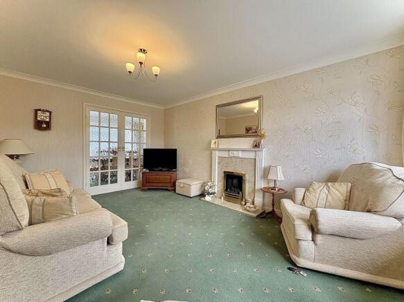 Dormston Drive, SEDGLEY, DY3 1JD photo 2