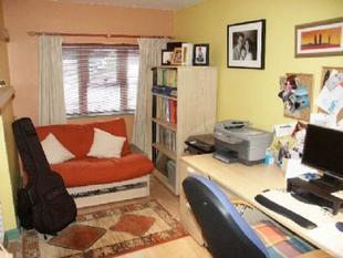 Family Room/Bedroom 5: