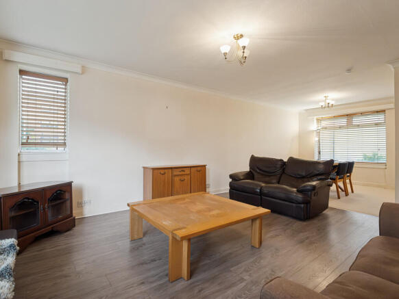 Flat 2, 1400 Great Western Road, Kelvinside, G12 0BU photo 4