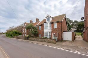 Wynnson, High Street, Cromer NR27 9AB