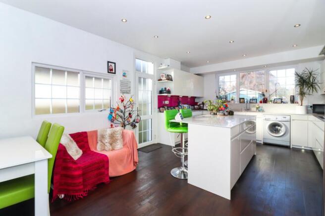 Kitchen/Breakfast