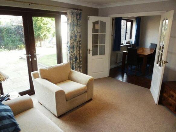 Lounge 2