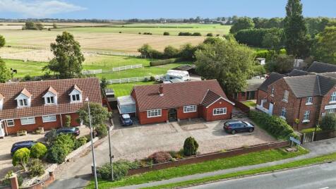 Meadow View Main Road, Camerton, Hull, HU12 9NQ