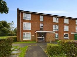 105, Holmbury Grove, Featherbed Lane, Croydon CR0 9AQ