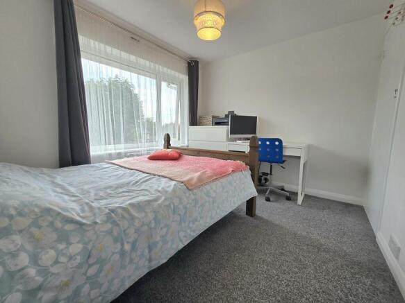 2nd Bedroom