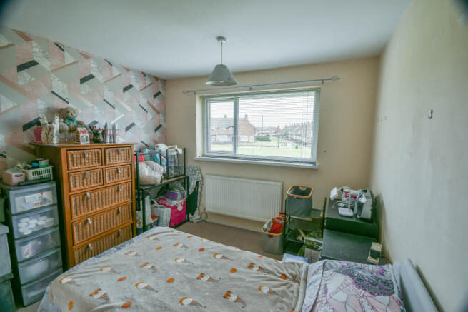 3 bed Terraced for sale Image 11