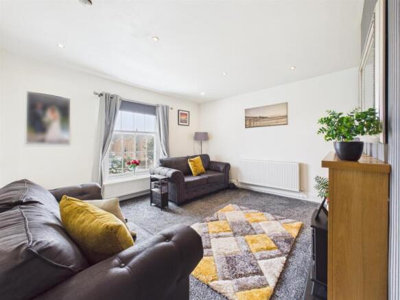 1 bed Flat for sale Image 4