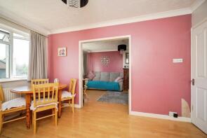 Flat 2a, Creswell Corner, Anchor Hill, Knaphill, Woking GU21 2JD