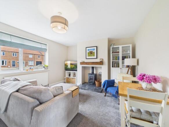 2 bed Semi-Detached for sale Image 7