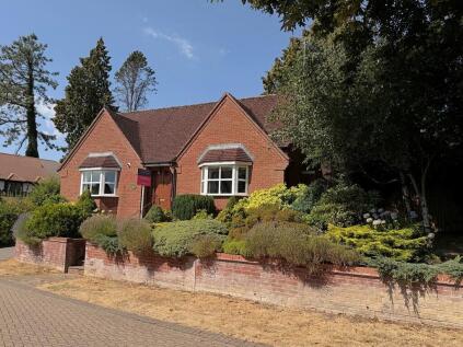 Gloster Drive, Kenilworth
