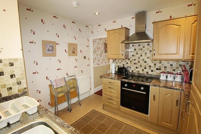 2 bed Bungalow for sale Image 6